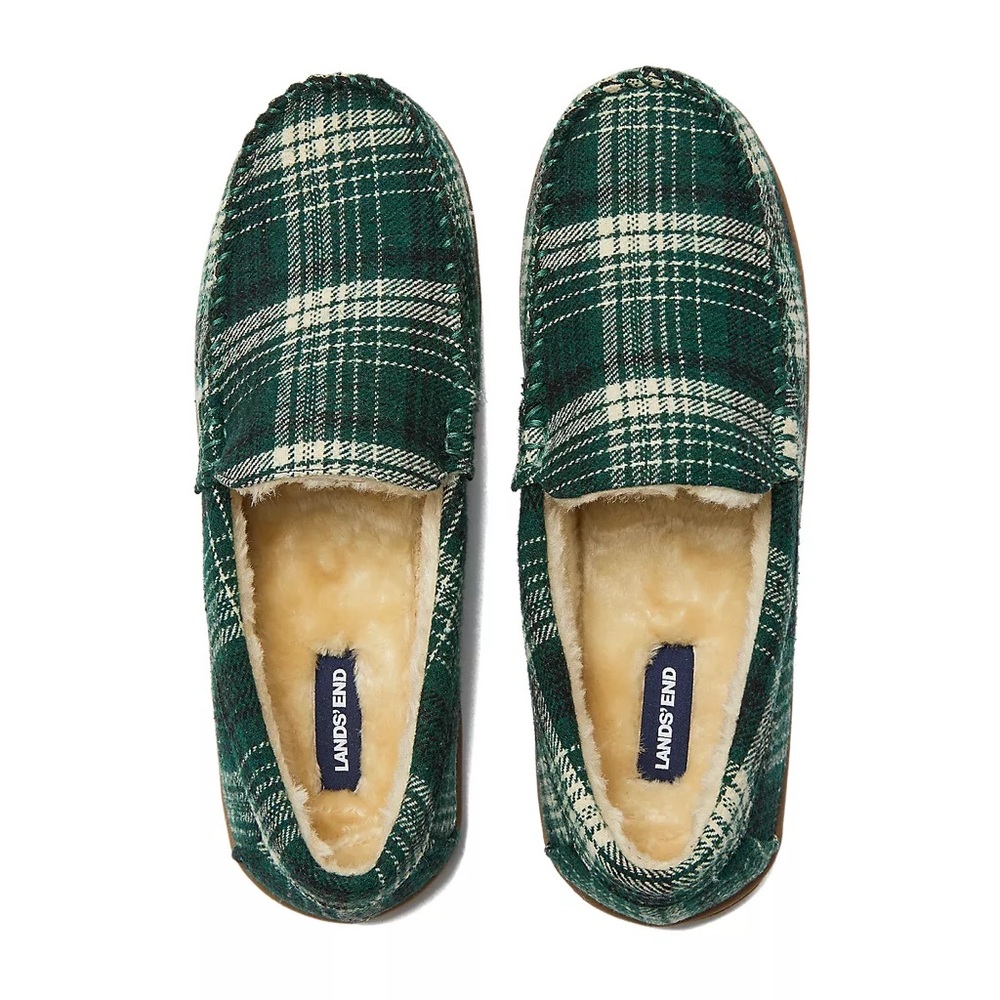 NWT Lands End Mens Fuzzy Lined Plaid Flannel Moccasin Slippers Size 10